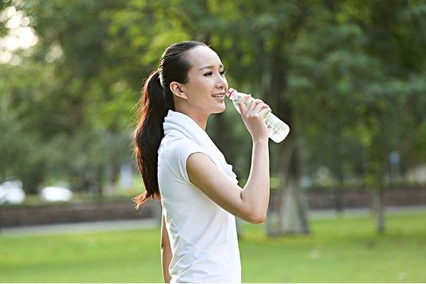 千滚水|隔夜水和千滚水并不致癌，真正致癌的一种“水”，却是大家的最爱