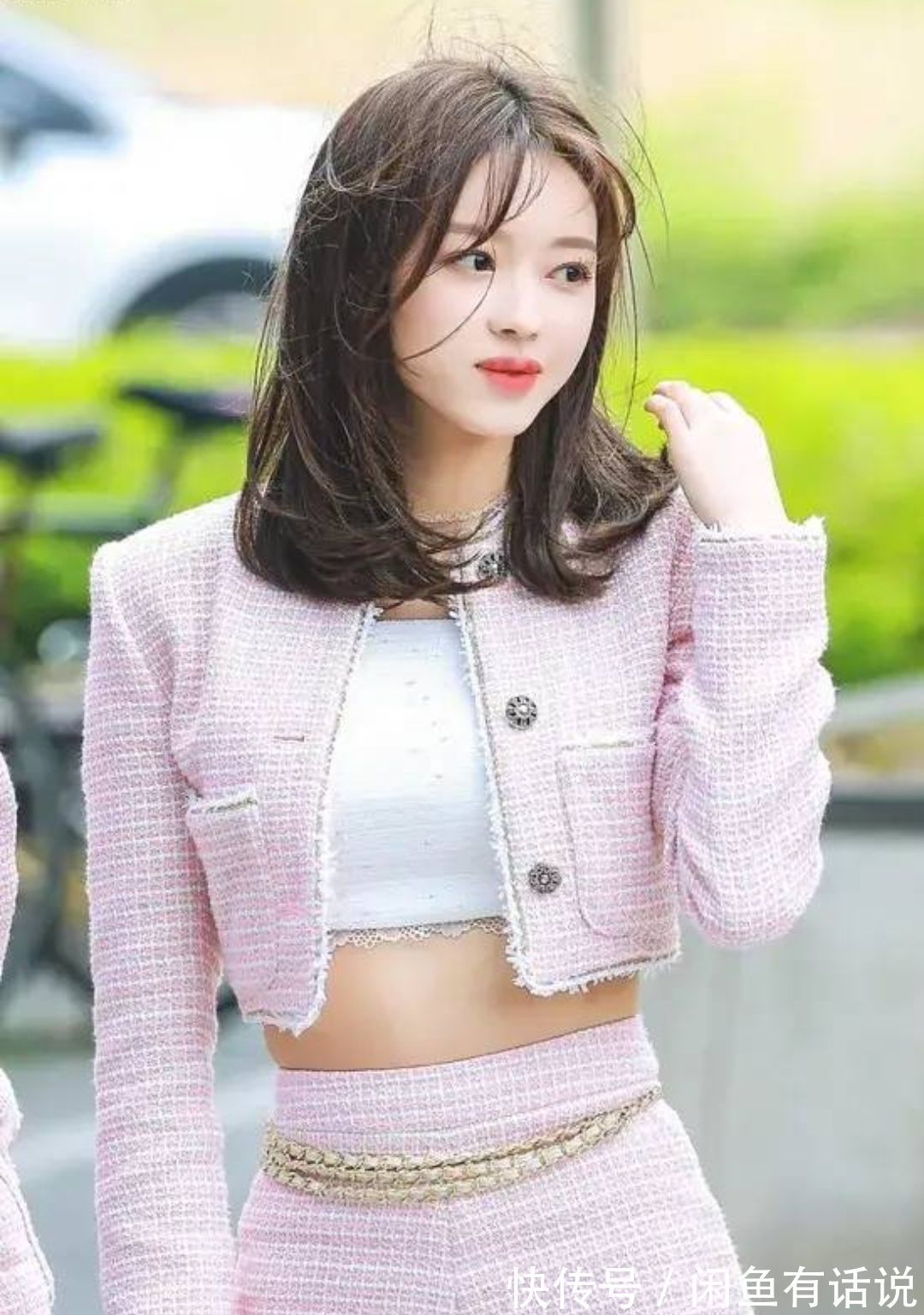 小香风|穿衣想高级显贵?学戴安娜穿“财阀外套+半裙”,30年依旧是经典