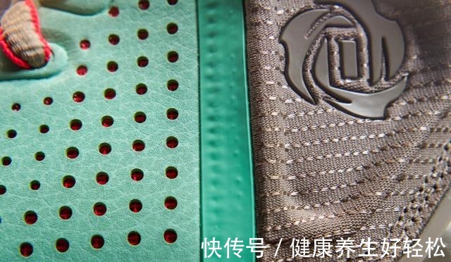 rose4 4大科技加持单只才348克这就是阿迪顶级实战鞋的能力吗!