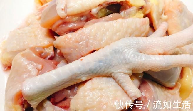 沁透心脾暖心暖胃,香嫩爽滑驱寒补血,让你恨不得把舌头都吞进去