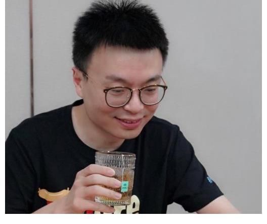 《再见爱人2》筹备中，网友提名大S，而这对“女强男弱”呼声高