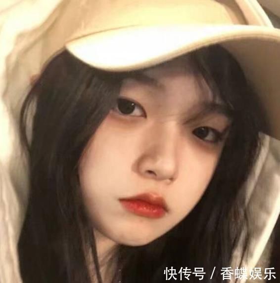 女生只要坚持对嘴唇做这3动作,“樱桃唇”会不请自来,不信就试试