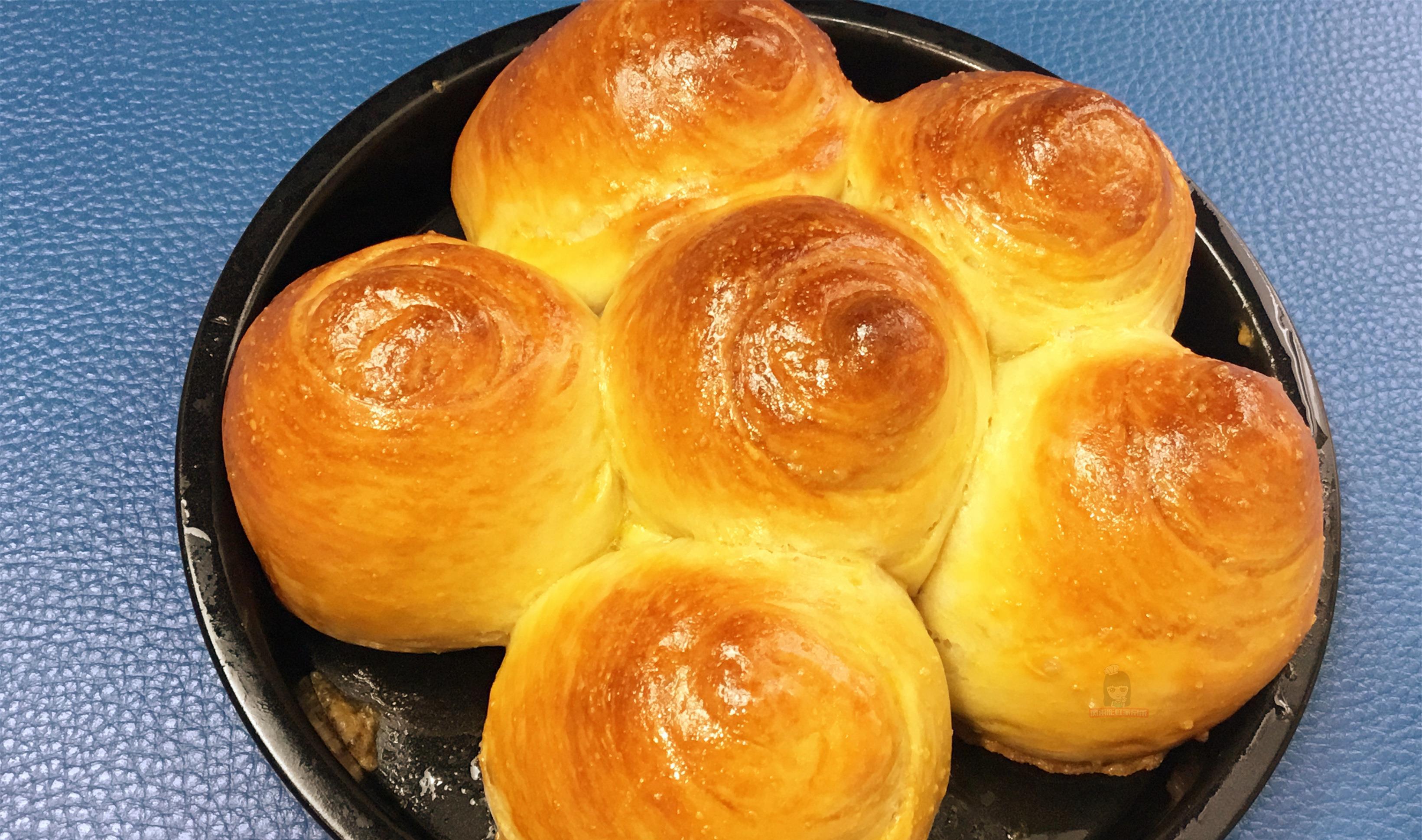 全麦面做|不用打蛋白,不用低筋面,做个超级简单的面包,一样非常好吃