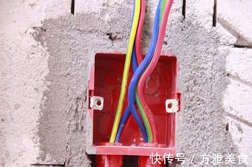 电线|装修房子时电线都埋在墙壁里,如果线路老化,应该如何更换