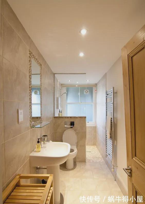 马桶|卫生间但凡不是小到可怜，能砌半墙就砌半墙，图的就是5个好处