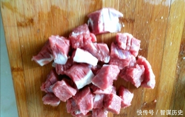 不管什么时候,土豆不能和它一起吃,美味也不行,家有小孩要注意