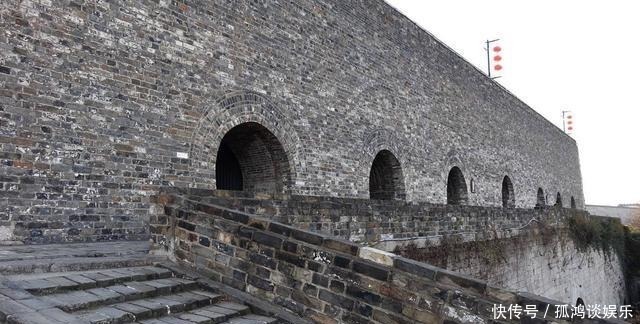 城墙|中国现存最大的城门,蒋校长亲笔题匾,历经600多年风雨未倒