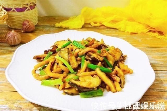 香菇和它是绝配，炒一炒滋味鲜美，一口接一口停不了嘴