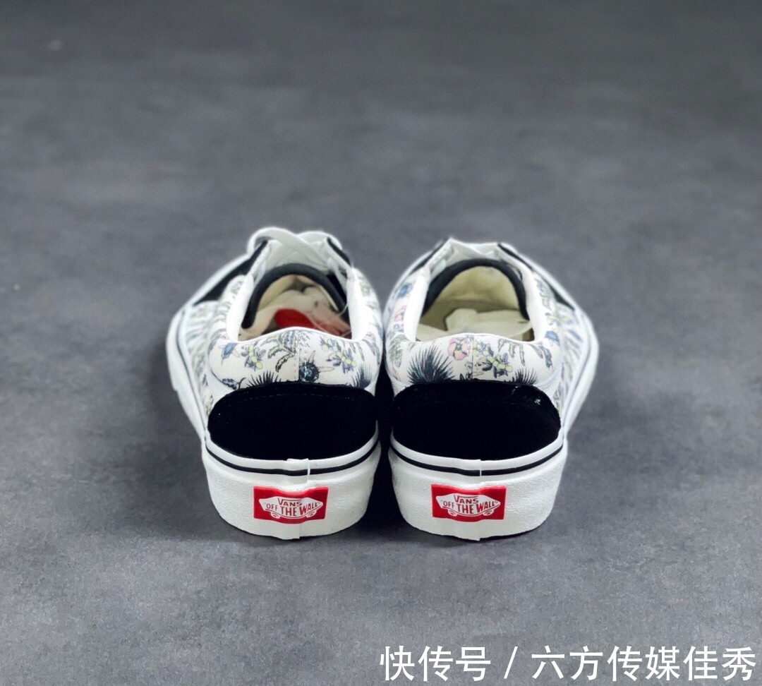 old|Vans Old Skool 黑色彩绘 休闲低帮滑板鞋