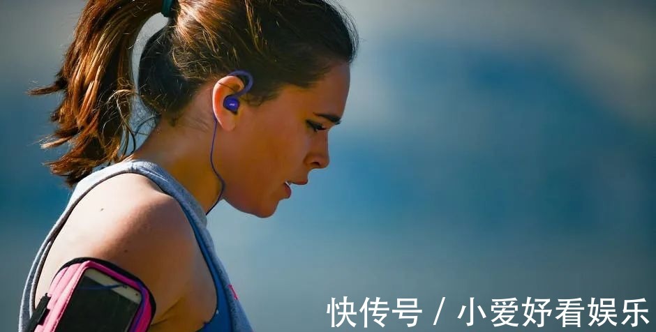 晨跑|长期坚持早起晨跑、洗澡、早餐、上班的人最后会怎样？