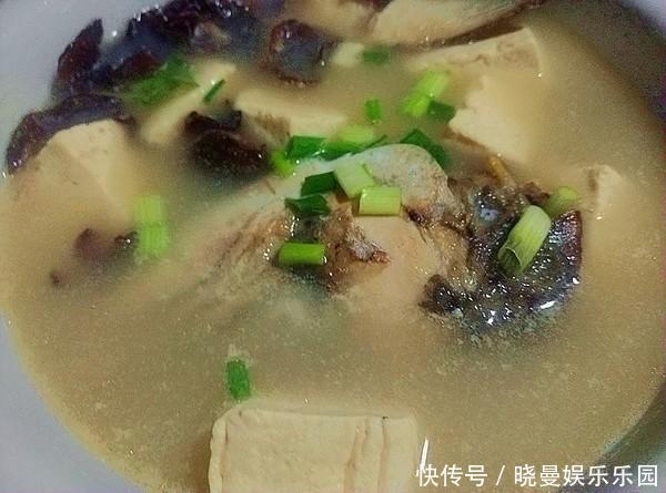  鱼头|不管炖什么鱼汤，最忌讳加“它”！许多人做错，难怪鱼汤不白还腥