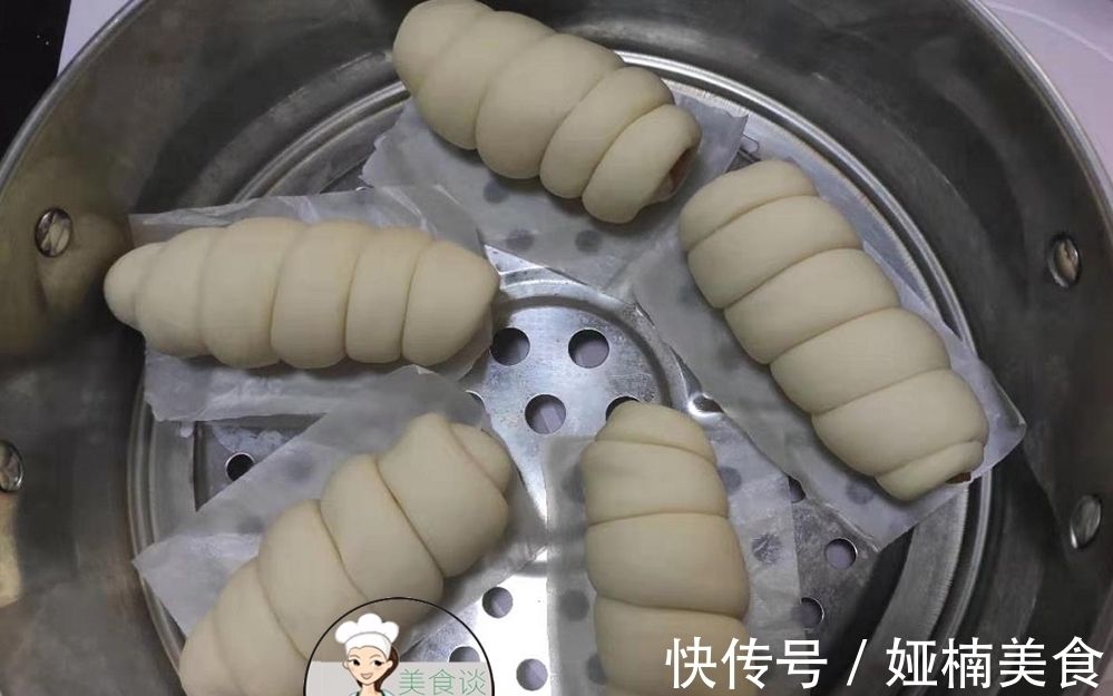 面团|早餐别老吃馒头，学会一个新吃法，卷一卷蒸一蒸，孩子迷上吃早餐