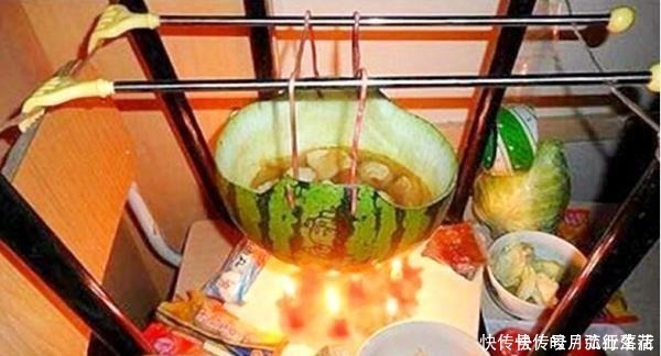 手抖症|被学校逼出的坚强，饮水机煮火锅，熨斗烤牛排，没试过叫大学生