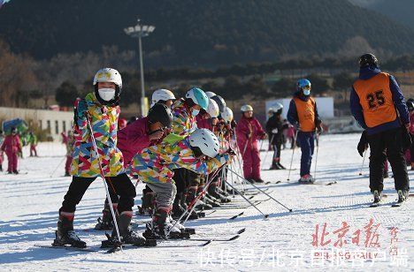 滑雪|渔阳国际冰雪季来了！设多种亲子活动，游客将按60%限流