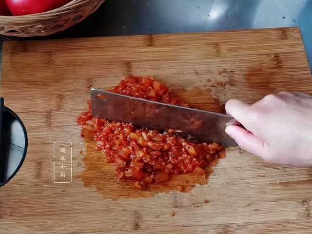 土豆泥|土豆饼做法有N种，这样搭配做早餐饼还是第一次，家人说真好吃