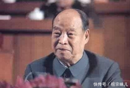 负责|1955年授衔仪式,他负责宣读十大元帅的名单,自己却没有军衔