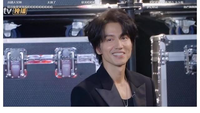 张云龙|霍尊无奈退赛，刘迦撞脸陈晓？《哥哥》刚开播就引爆“回忆杀”