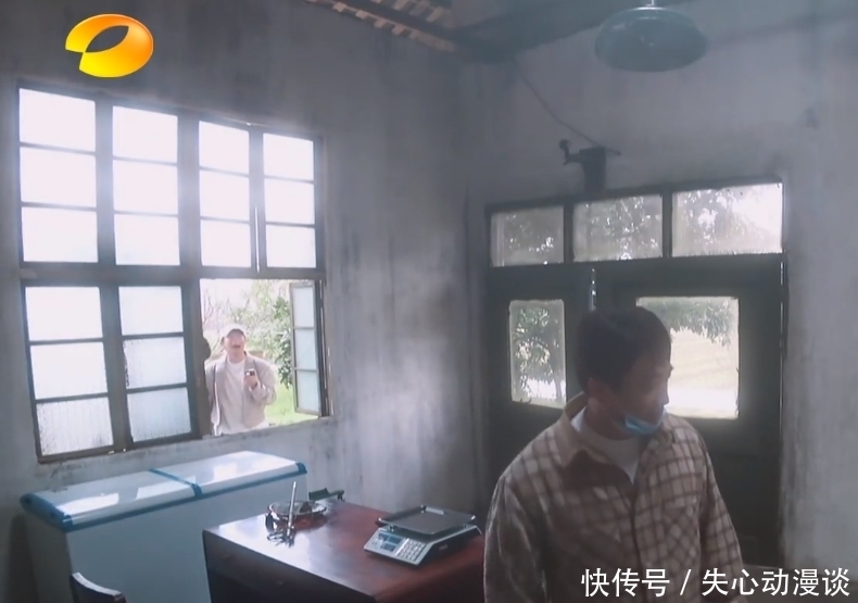 仓库 《向往5》出漏洞?仓库物品提价,黄磊提到的安保问题依然存在