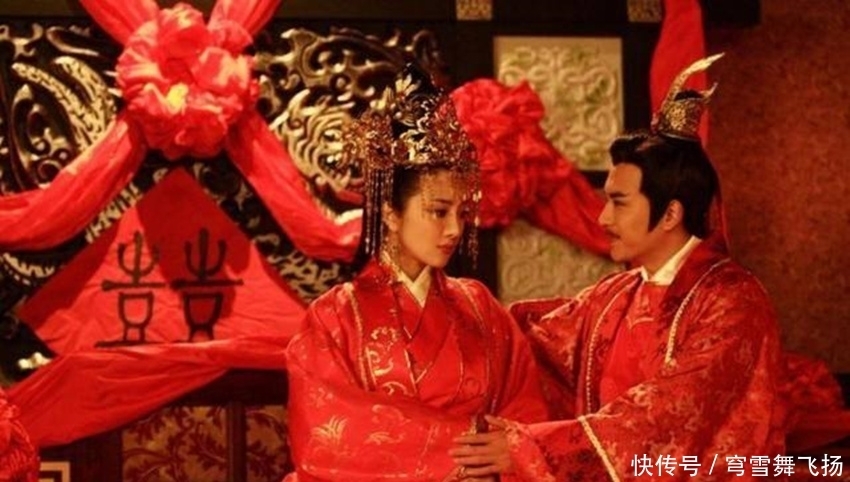 居然|此女曾是皇妃,后嫁给一邋遢乞丐,25年后邋遢乞丐居然当了皇帝