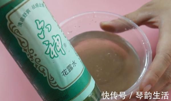 蚊香|蚊香灰别倒掉了,加点花露水,解决了家家户户的烦恼,太实用了