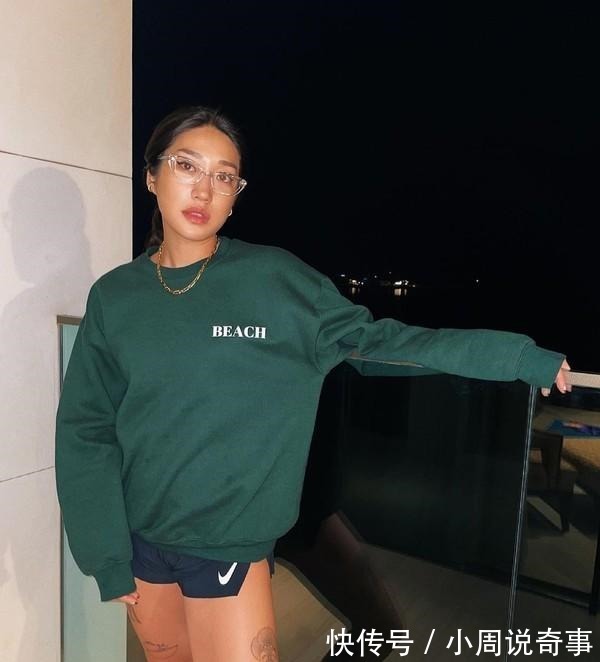 潮流女神 上脚万元球鞋开着百万跑车,新一代潮流女神是她!