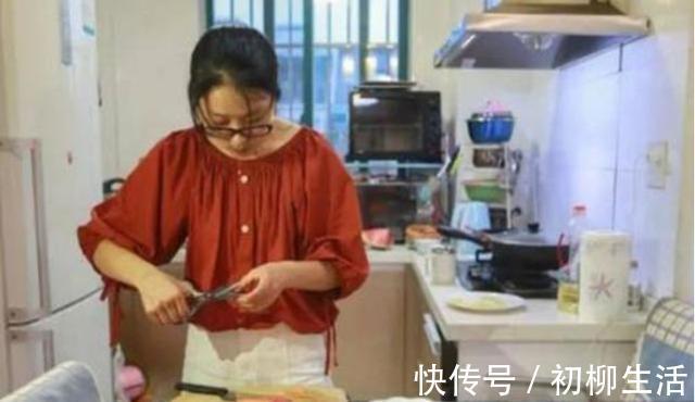 母亲|23岁孕妈产妇餐火了,没人伺候自己做饭,网友:能怪谁?