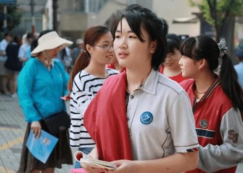 住宿|中考后才如梦初醒，原来住校和走读相差甚远，选对成人生赢家