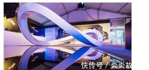 克莱@假如人进入克莱因瓶, 然后再出来会发生什么!