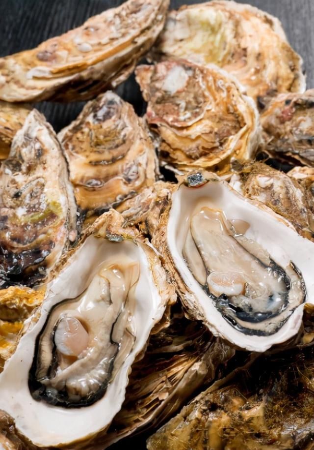贝类|含“寄生虫”最多的2种海鲜，没营养还贵，商家宁愿丢掉也不吃