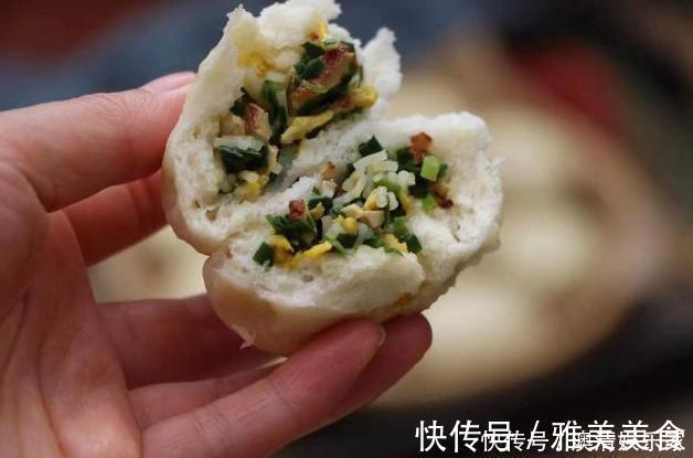 韭菜鸡蛋包包子试试这种小笼包，冷了也不会发硬