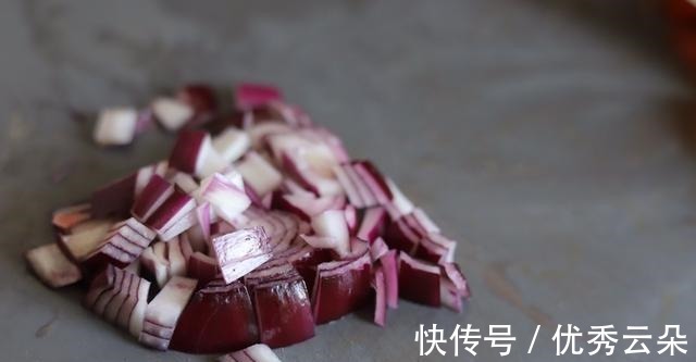 西红柿|美味可口的番茄燕麦烩饭，制作简单，营养又健康！
