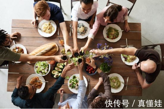 油炸薯片|哺乳期这几种食物吃多回奶还坑娃,妈妈要谨记