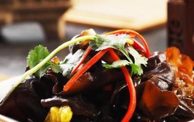 血栓|黑木耳是降脂、防血栓高手!但医生说:这几类人一口也不要吃