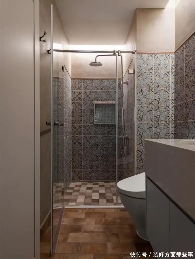 卫生间|看腻了日式北欧,来看看她家113㎡脏橘+墨绿的东南亚风吧