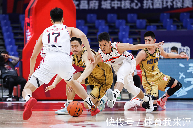辽宁男篮|平均身高206CM!杜锋打造五大阵容,意在辽宁男篮,实现一举双得