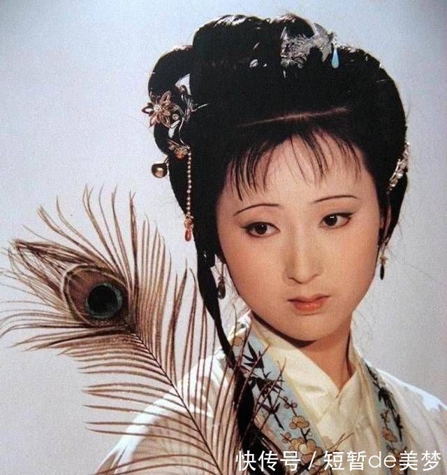 去世$贾母那么疼林黛玉,为何黛玉去世当晚,贾母却看都不看一眼