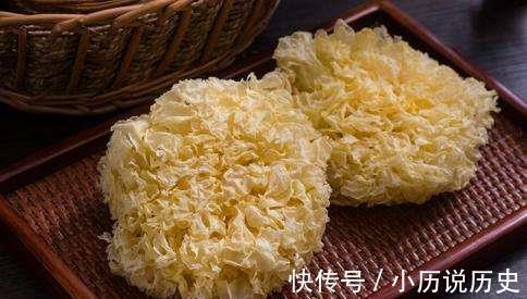 猪脚|“胶原蛋白”流失老得快?4种零食换着吃,颜值一路上升