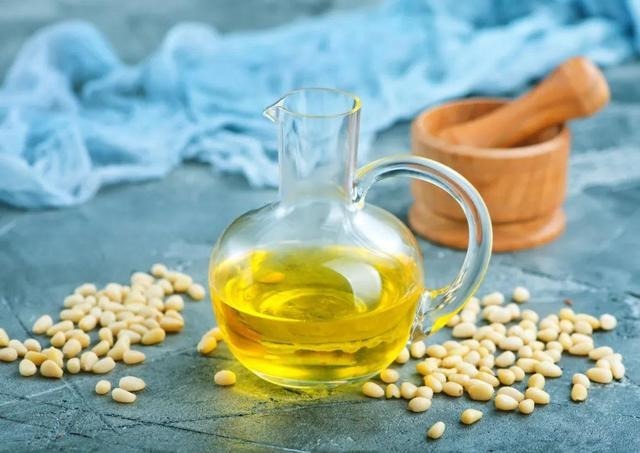 患者|糖尿病患者最怕这3种食用油!适合糖友吃的油有哪些?