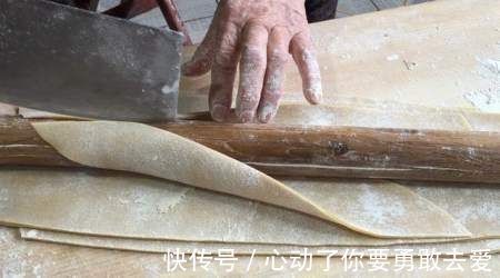 绦花酥|家中有面粉和鸡蛋,一定要学做这美食,儿子三天两头点名要,真香