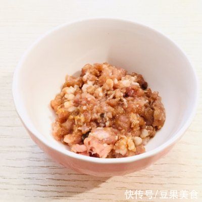 卷饼|#一周减脂不重样#情人节，送给她/他的花——肉酱蘑菇太阳披萨