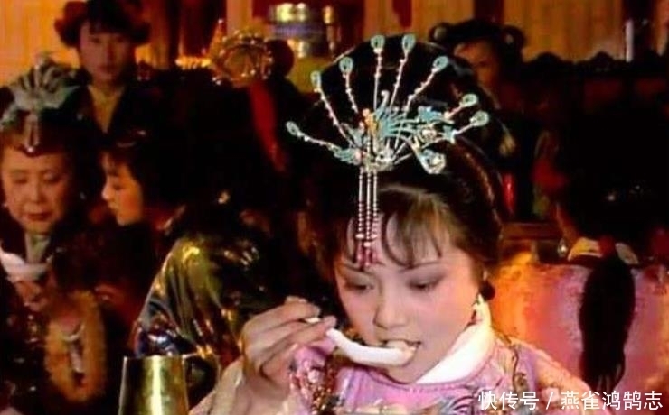 比黛玉|为啥贾宝玉宁愿出家,也不与薛宝钗在一起?她究竟比黛玉差在哪?