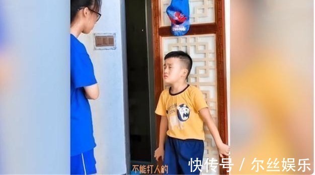 弟弟|“暴躁姐姐”在线教育弟弟,父母不敢帮儿子求情,网友:女中豪杰