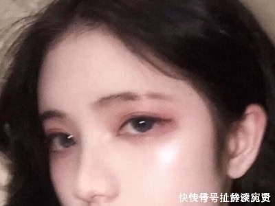 如何让眼睛“越变越美”?日常坚持这3习惯,“卡姿兰大眼”有戏!