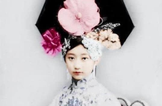 格格|晚清最美的格格:苦恋溥仪一生,为何最后却被溥仪无情骂走了?