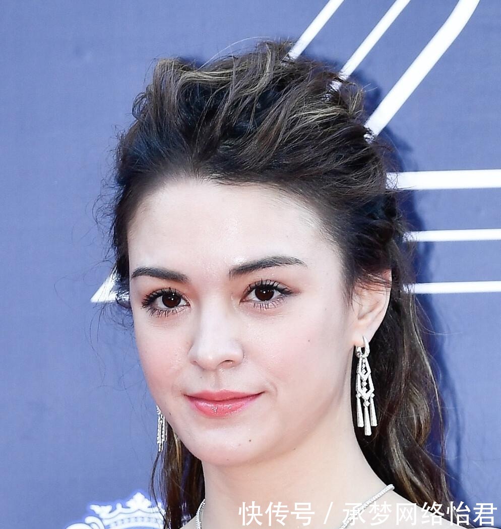 到底|从绝世美人到最丑女主,33岁的张榕容,到底经历了什么
