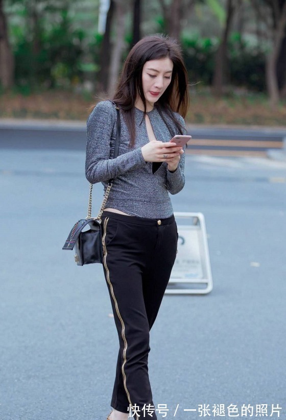 小姐姐 时尚穿搭豹纹高跟美女,略显丰腴的感觉真好