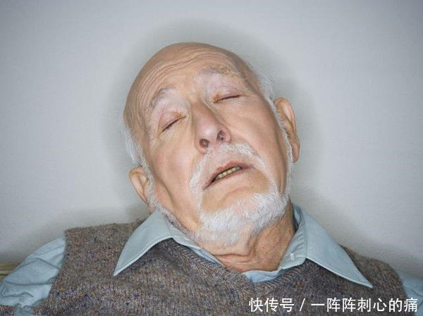 为何有的老人年过70,过不了几年就离世3个原因是元凶