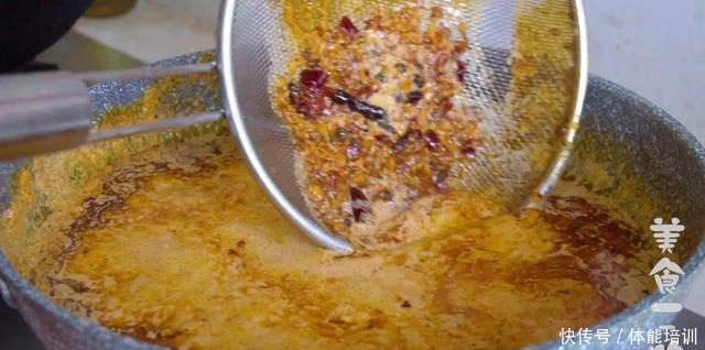  秘制麻辣烫，详细公开底料配方和做法，麻辣过瘾超解馋，香！