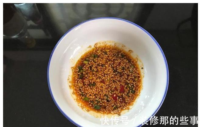 酸汤|酸汤馄饨好不好吃，汤汁是关键，教你调制方法，酸辣开胃，太香了