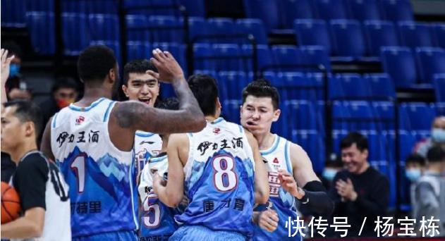 五佳球|又炸了！场均23分8板！中国第一得分王！他替勇士打过NBA夏联